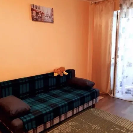 Kvartira Na Krasnova Apartment *